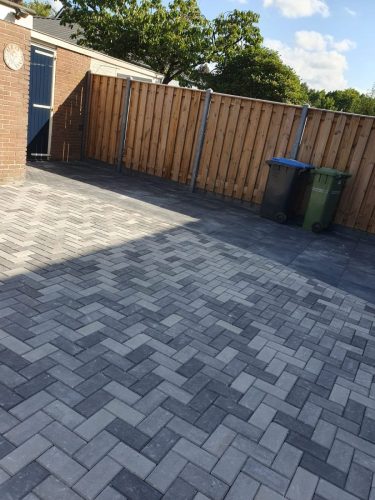 tuin-opnieuw-bestraat-Geldermalsen-10