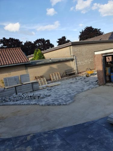 tuin-opnieuw-bestraat-Geldermalsen-9